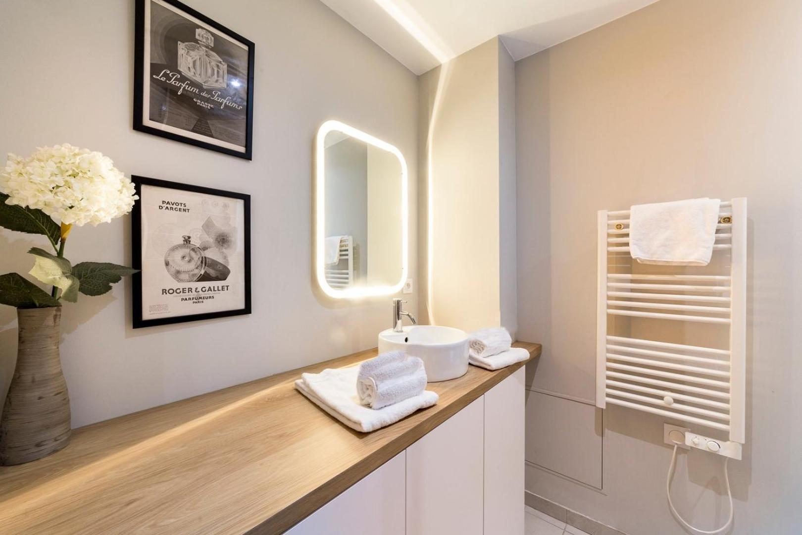 L'Ethnic Ambience - Superbe Appartement Tout Confort Au Coeur Du Vieux ลียง ภายนอก รูปภาพ